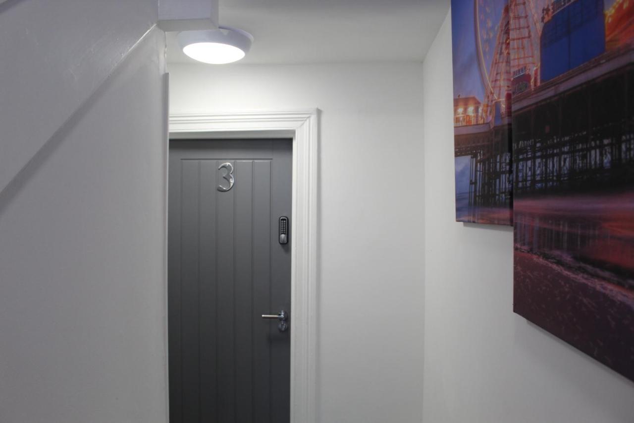Albert Luxury Hottub & Jacuzzi Apartments Blackpool Eksteriør billede