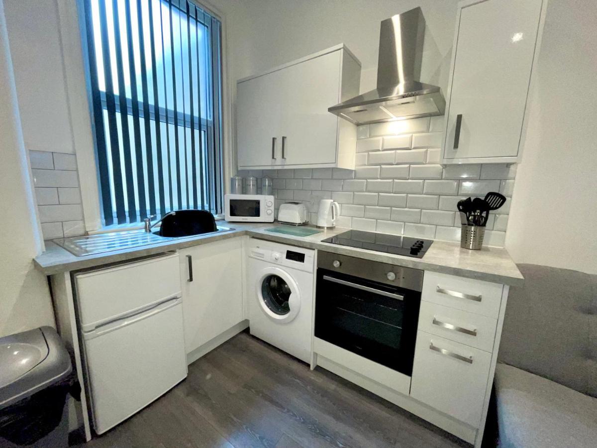 Albert Luxury Hottub & Jacuzzi Apartments Blackpool Eksteriør billede